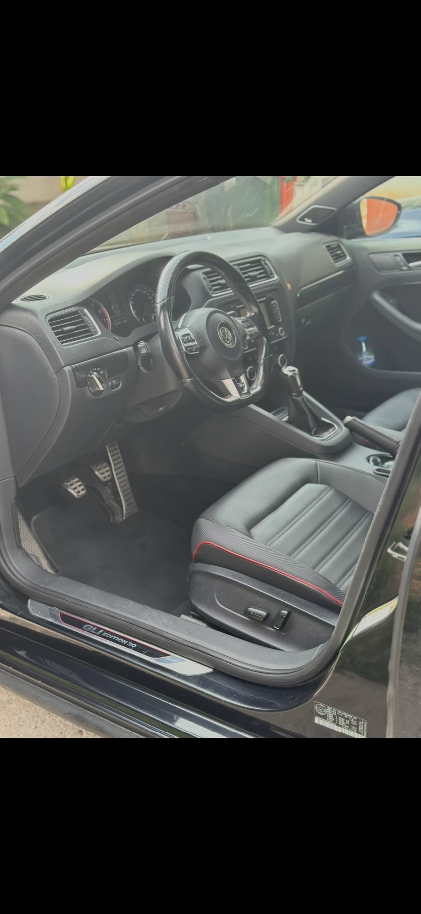 VW Jetta GLI 30 EDITION, снимка 16 - Автомобили и джипове - 55990209