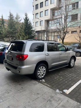 Toyota Sequoia Platinum 5.7 V8 4x4, снимка 8