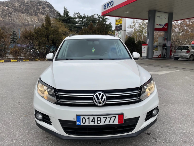 VW Tiguan 2.0TDI Топ Състояние!!!, снимка 1 - Автомобили и джипове - 48227066