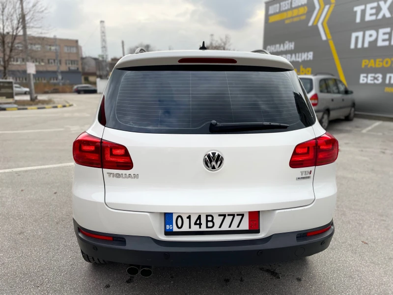 VW Tiguan 2.0TDI Топ Състояние!!!, снимка 5 - Автомобили и джипове - 48227066