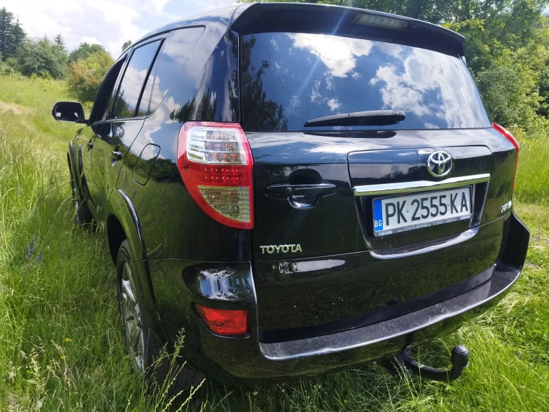 Toyota Rav4, снимка 4 - Автомобили и джипове - 48569934