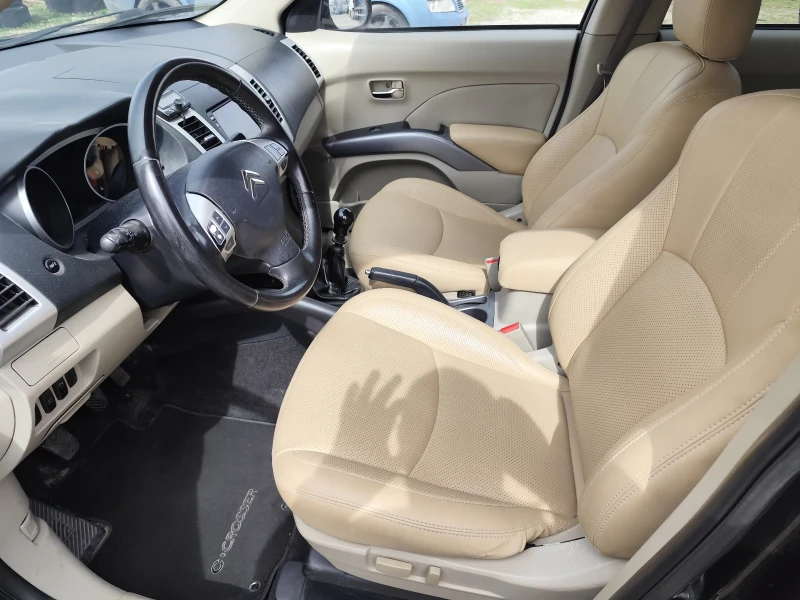 Citroen C-Crosser 4x4, снимка 8 - Автомобили и джипове - 49685514