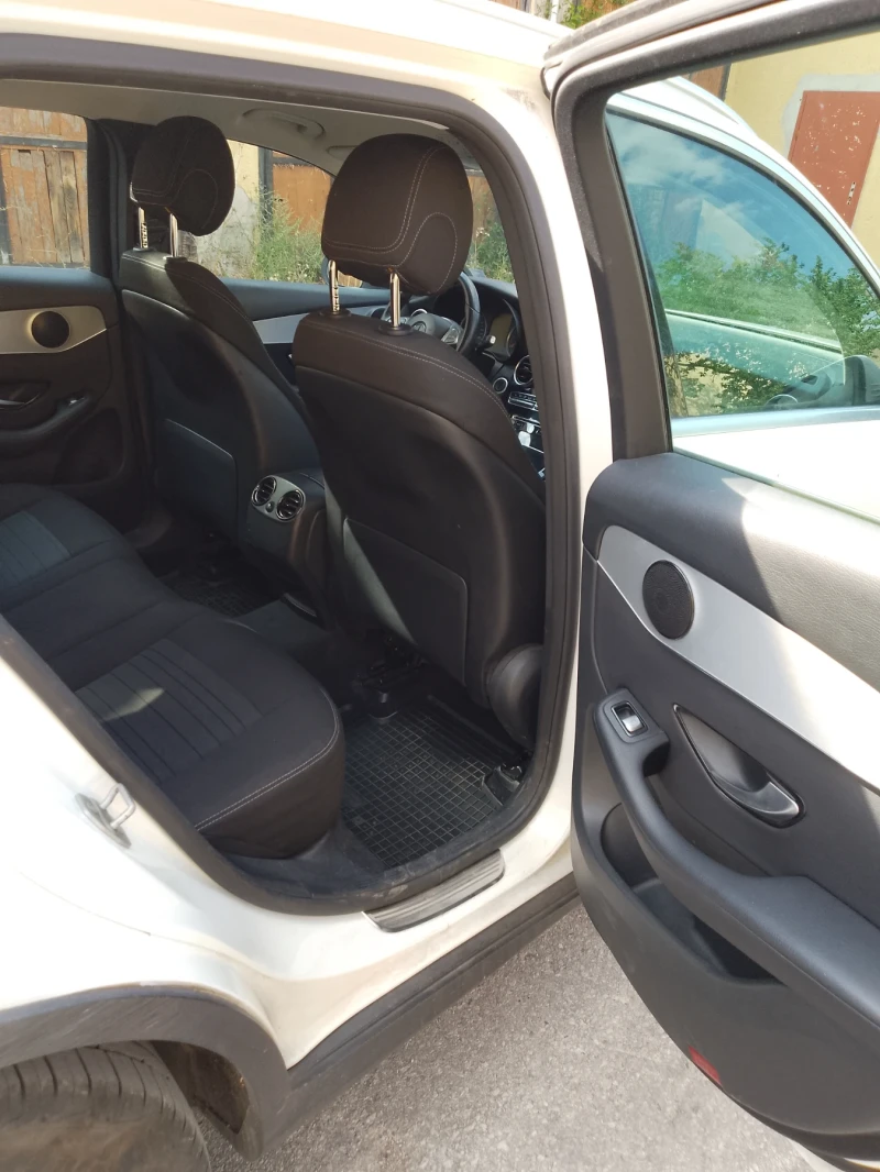 Mercedes-Benz GLC 220 220d 4matic, снимка 8 - Автомобили и джипове - 52025495