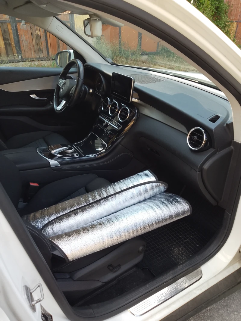 Mercedes-Benz GLC 220 220d 4matic, снимка 11 - Автомобили и джипове - 52025495
