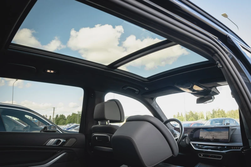 BMW X7 40d xDrive M Pack, снимка 14 - Автомобили и джипове - 52827011