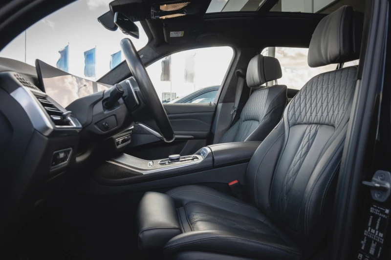 BMW X7 40d xDrive M Pack, снимка 6 - Автомобили и джипове - 52827011