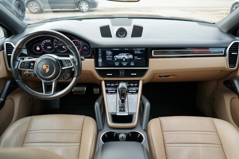 Porsche Cayenne S COUPE* PANO* KEYLESS* HEAD UP* EXCLUSIVE* CARBON, снимка 14 - Автомобили и джипове - 52824874