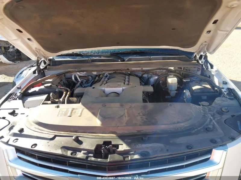 Cadillac Escalade 6.2L V-8 DI, VVT, 420HP 4X4 Drive, снимка 15 - Автомобили и джипове - 53214970