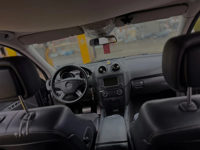 Mercedes-Benz ML 320, снимка 7 - Автомобили и джипове - 53261575