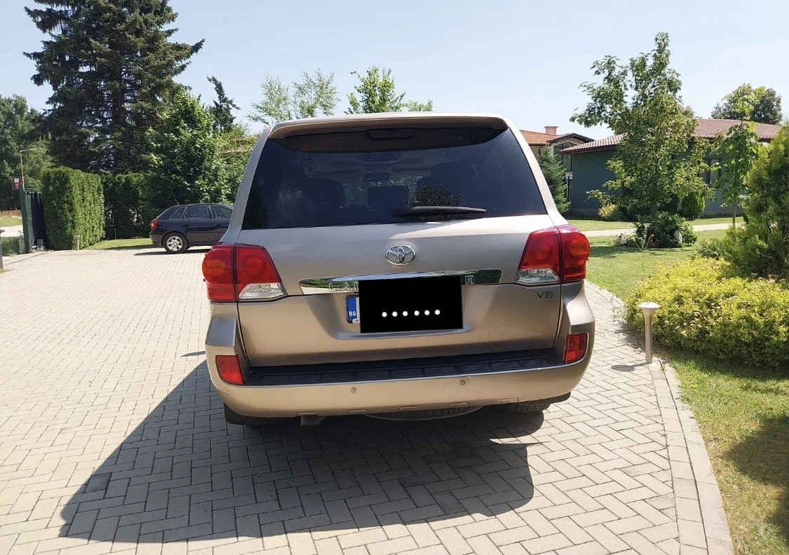 Toyota Land cruiser 4.5-D4D-V8 - изображение 3