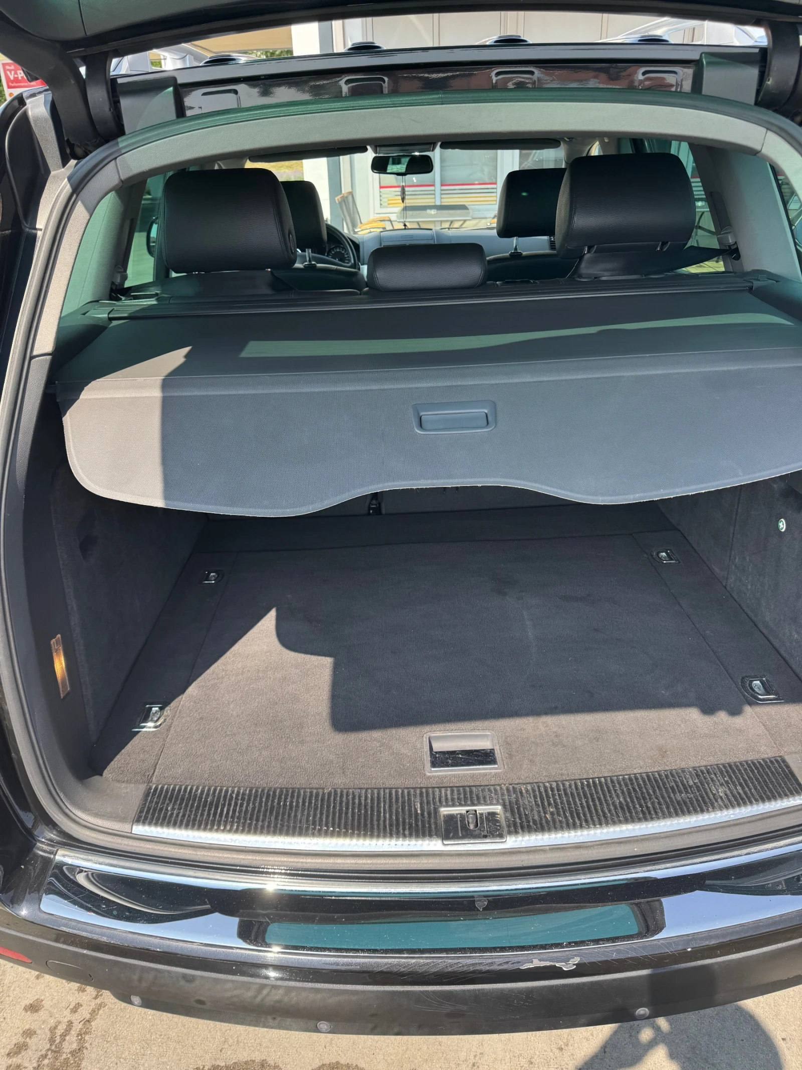 VW Touareg V6 3.0 - изображение 10