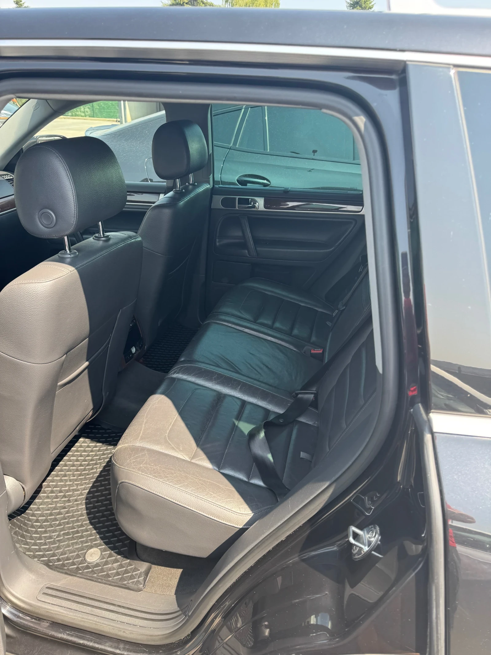 VW Touareg V6 3.0 - изображение 8