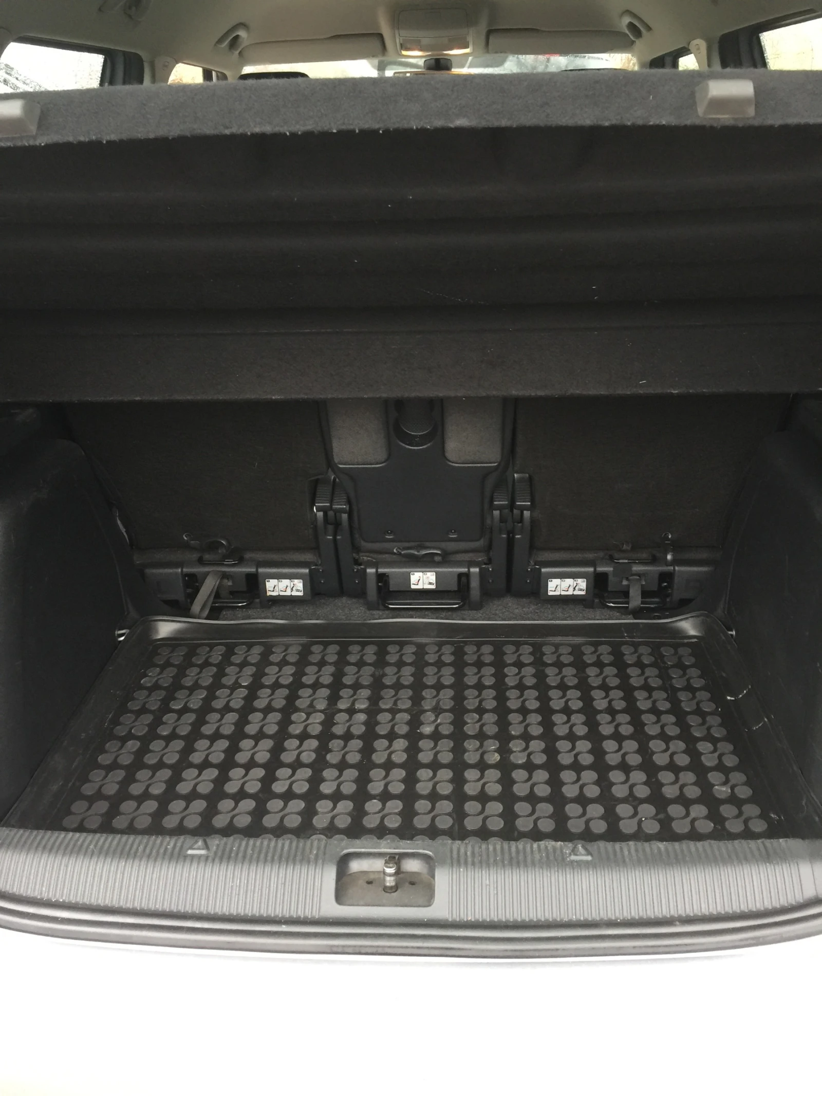 Skoda Yeti 2.0 tdci - изображение 8