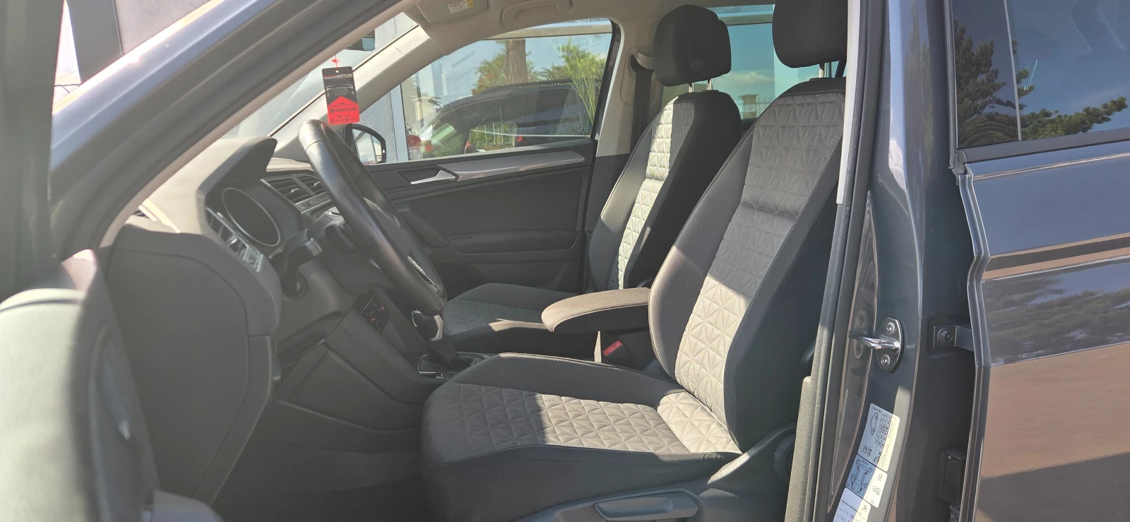 VW Tiguan FACE 7DSG 1.5 TSI 150к.с. - изображение 8