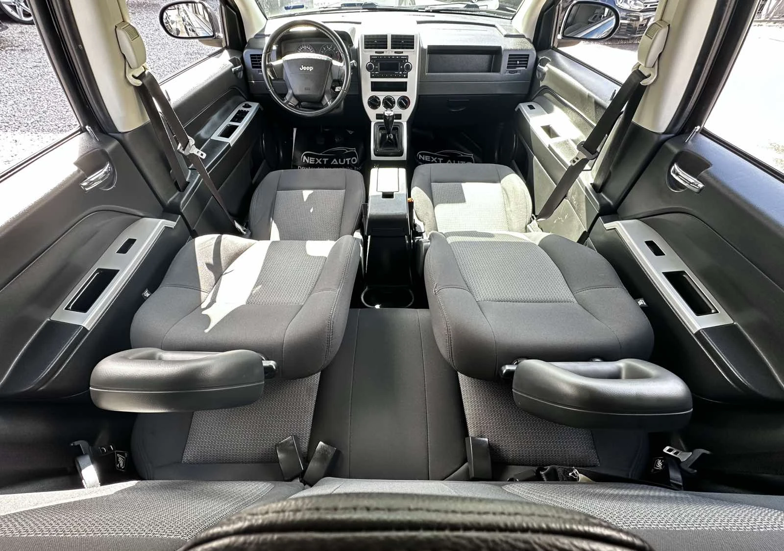 Jeep Compass RALLYE 2.4i-VVT 170HP 4WD SWISS - изображение 9