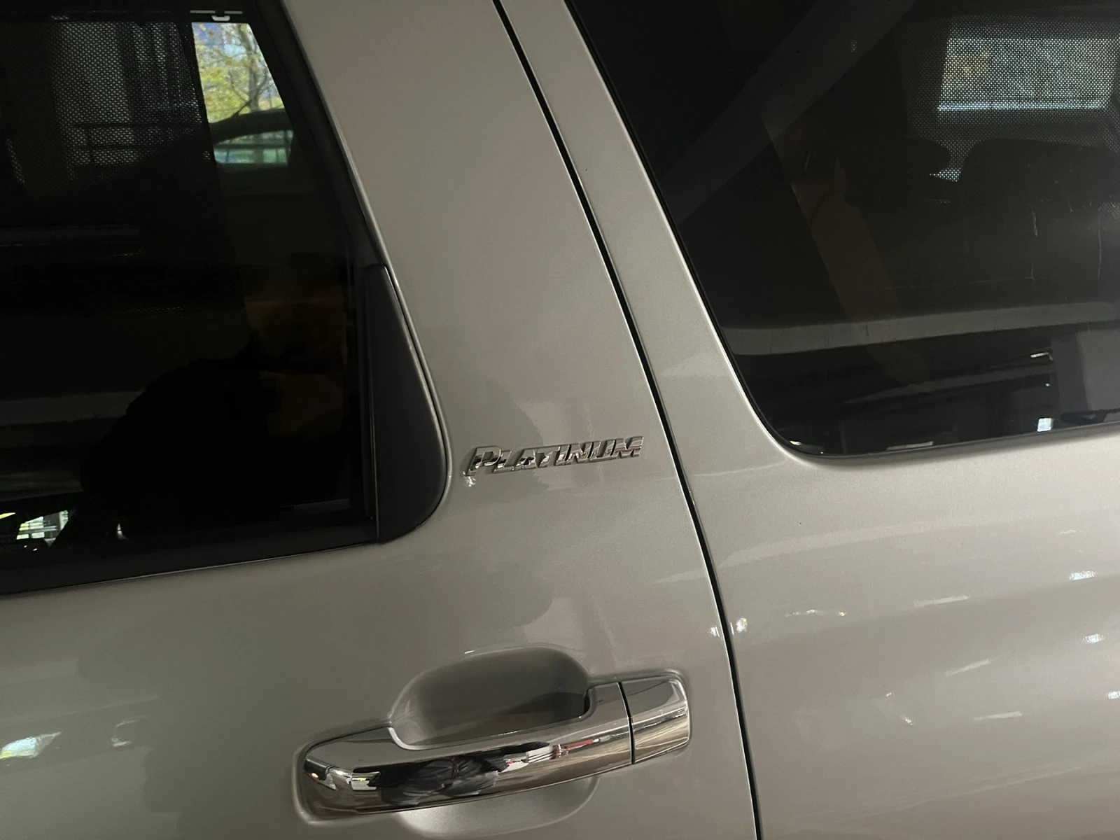 Toyota Sequoia Platinum 5.7 V8 4x4 | Mobile.bg   3