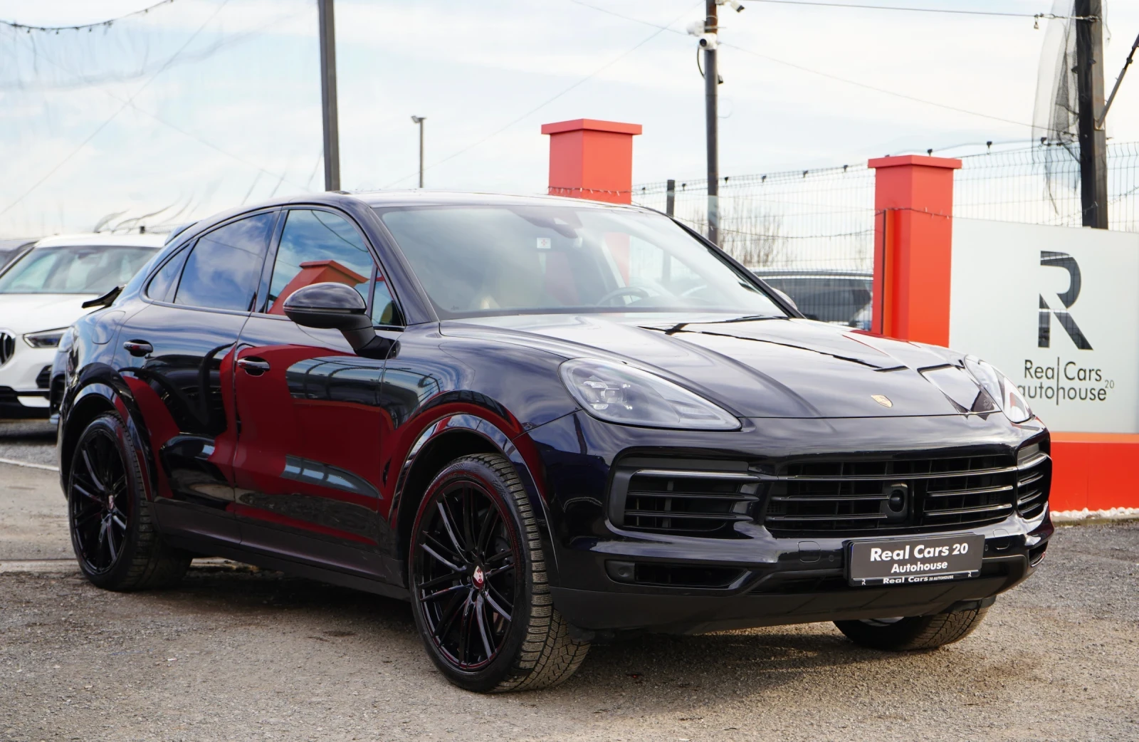 Porsche Cayenne S COUPE* PANO* KEYLESS* HEAD UP* EXCLUSIVE* CARBON - изображение 3