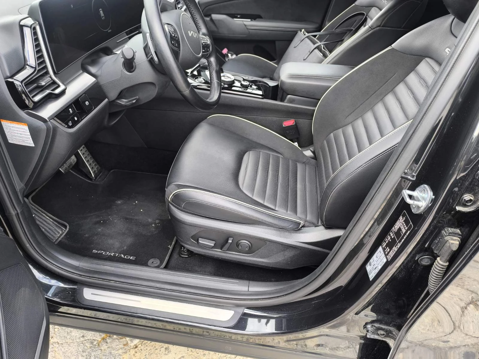 Kia Sportage GT-line 4WD Plug-in hibrid, снимка 14 - Автомобили и джипове - 53071787