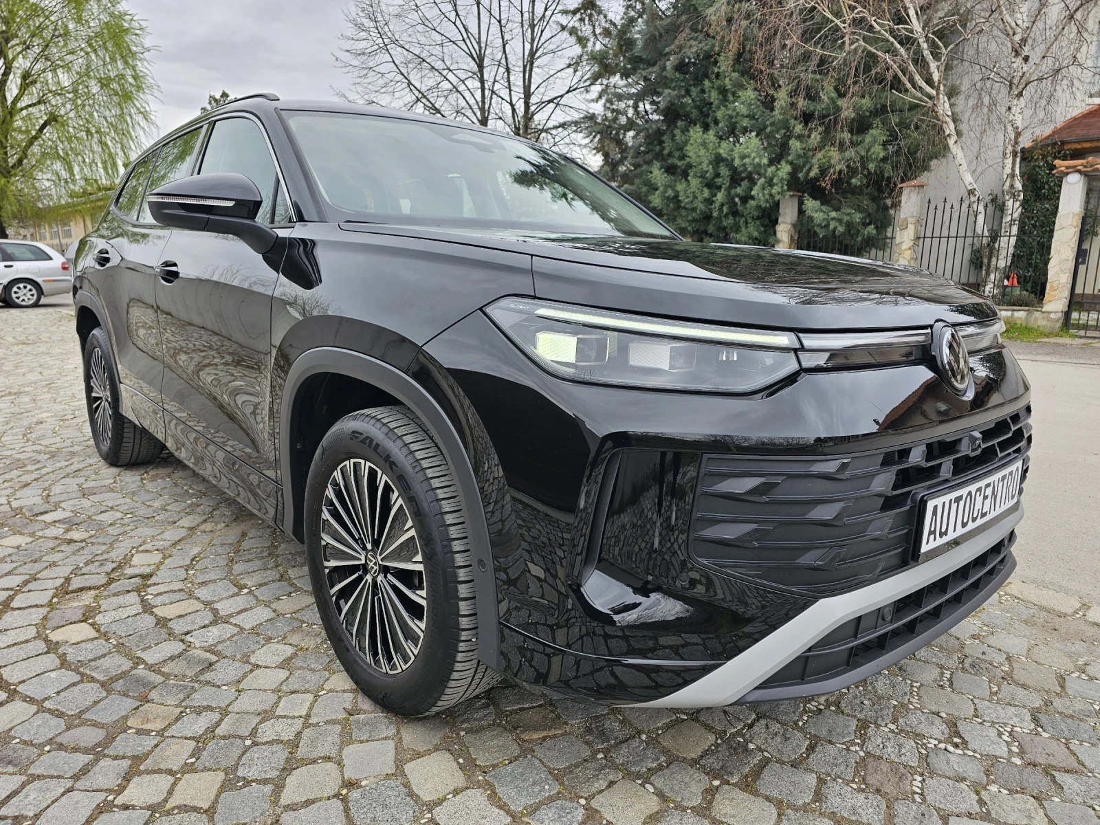 VW Tayron 1.5 eTSI Life 7седалки IQ.LIGHT-HD-Matrix