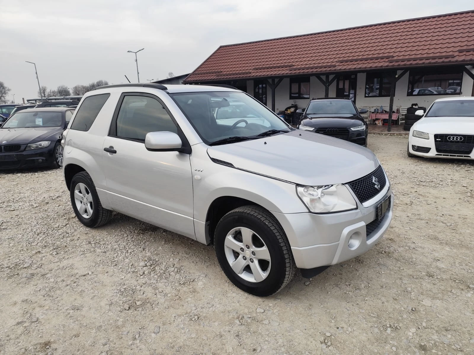 Suzuki Grand vitara 1.6 бензин Италия - изображение 3