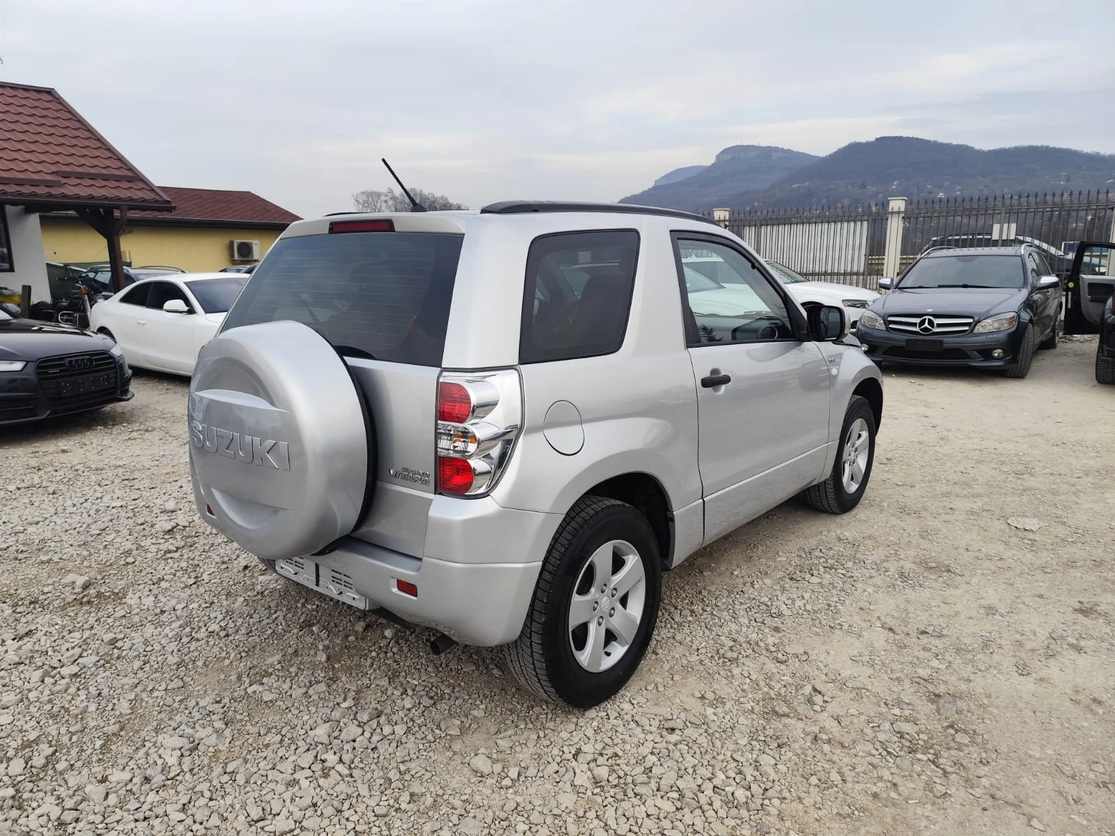 Suzuki Grand vitara 1.6 бензин Италия - изображение 5