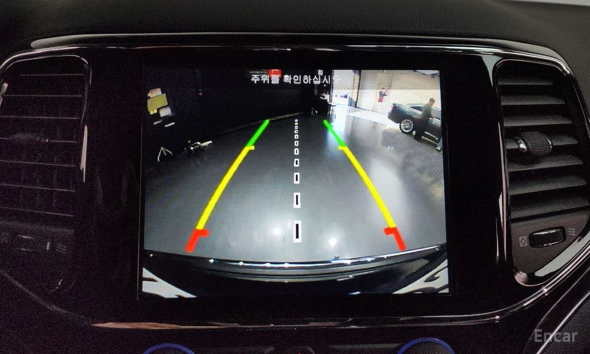 Jeep Grand cherokee 3.6 LIMITED* ПОДГРЕВ* ОБДУХВАНЕ* PANORAMA* КАМЕРА*, снимка 12 - Автомобили и джипове - 54241080