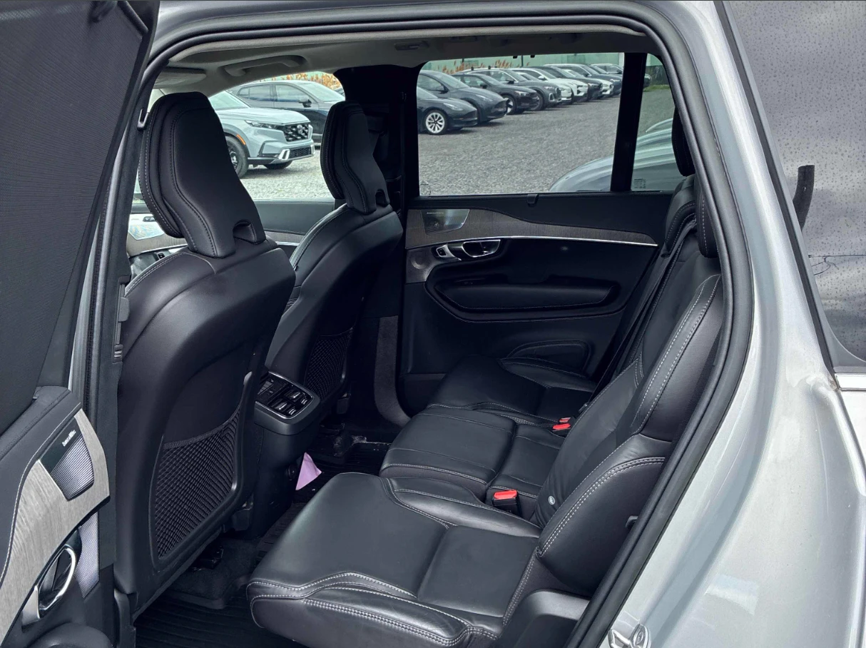 Volvo Xc90 30к км* ULTIMATE* 360CAM* MILD HYBRID* УНИКАТ* , снимка 13 - Автомобили и джипове - 54912413