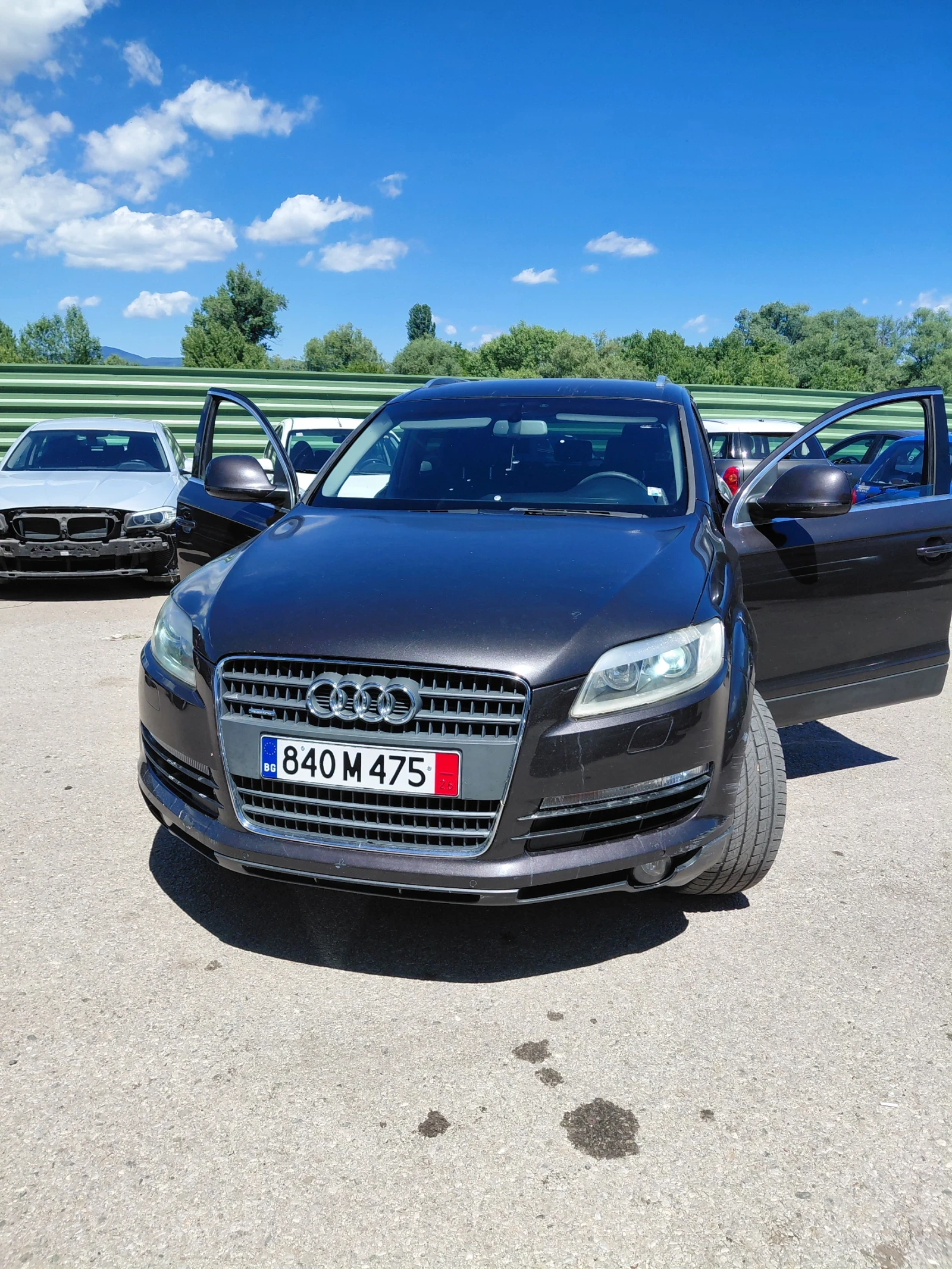 Audi Q7 3.0 233, снимка 2 - Автомобили и джипове - 55440014