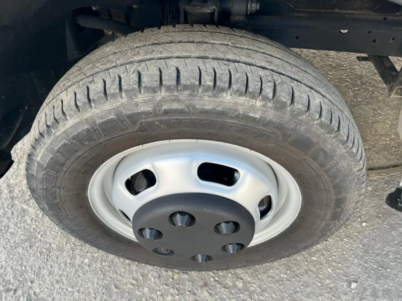 Iveco Daily 35C15 Super Maxi 3.0L * ОБСЛУЖЕН П Е Р Ф Е К Т Е Н, снимка 15 - Бусове и автобуси - 53052178