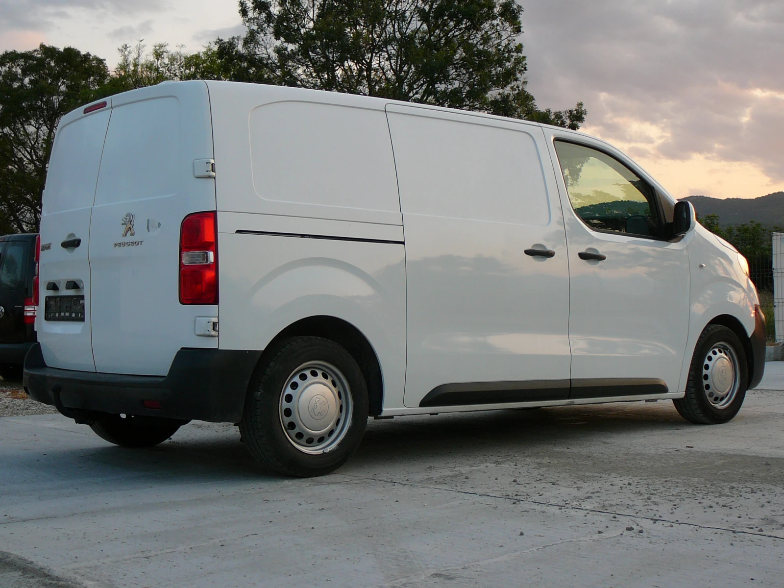 Peugeot Expert 2.0 hdi - изображение 4