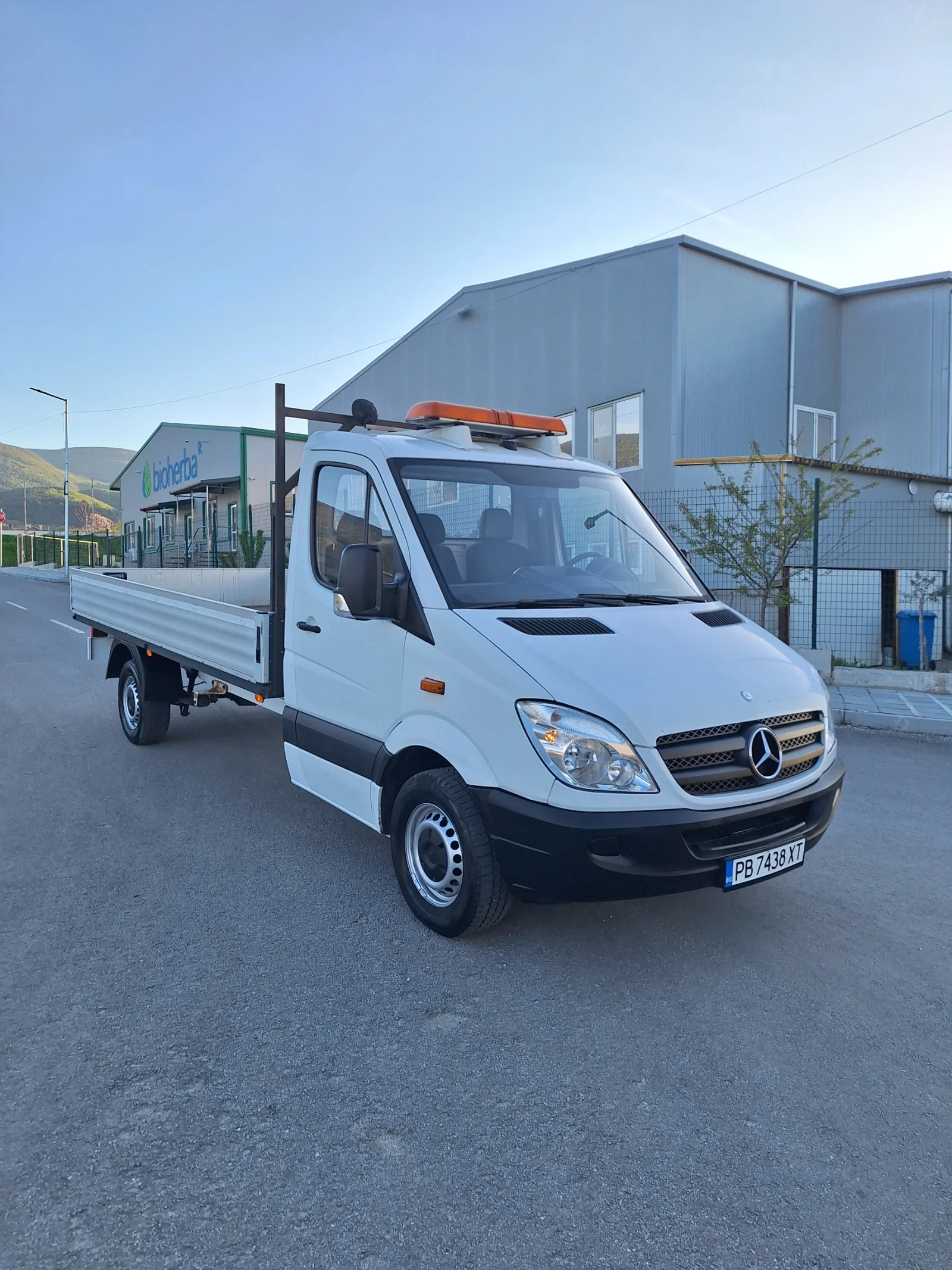 Mercedes-Benz Sprinter 311 2.2 CDI 646 ОРИГИНАЛНА БОЯ БЕЗ ГРАМ РЪЖДА, снимка 2 - Бусове и автобуси - 54305535