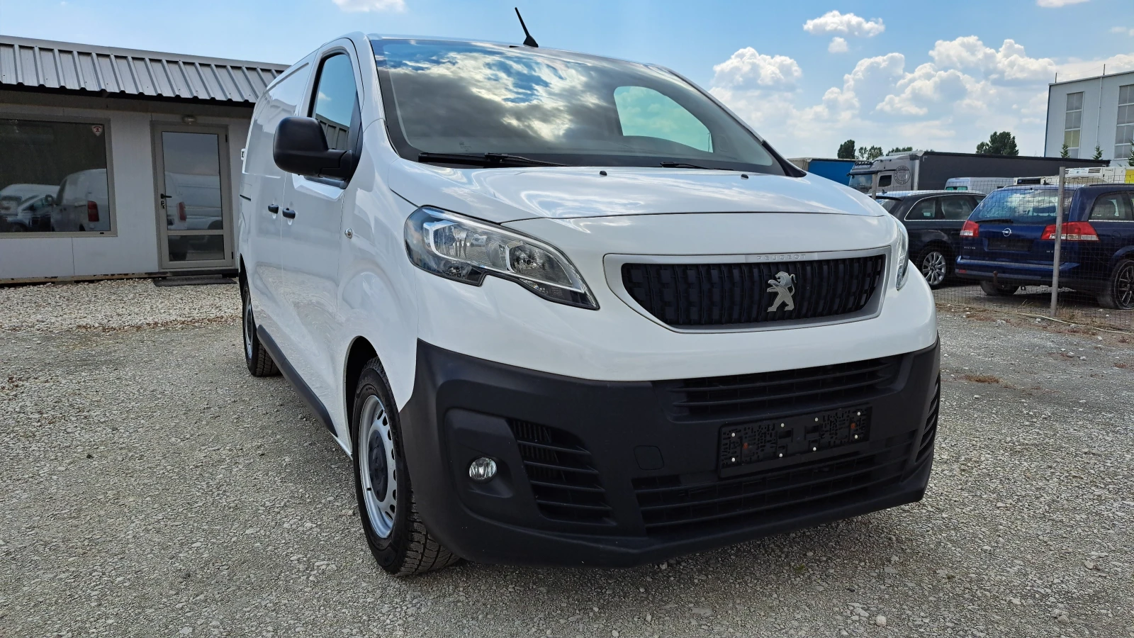 Peugeot Expert 2.0HDI-6ск/КЛИМАТИК/АВТОПИЛОТ/ПАРКТРОНИК/EURO6, снимка 2 - Бусове и автобуси - 55648049