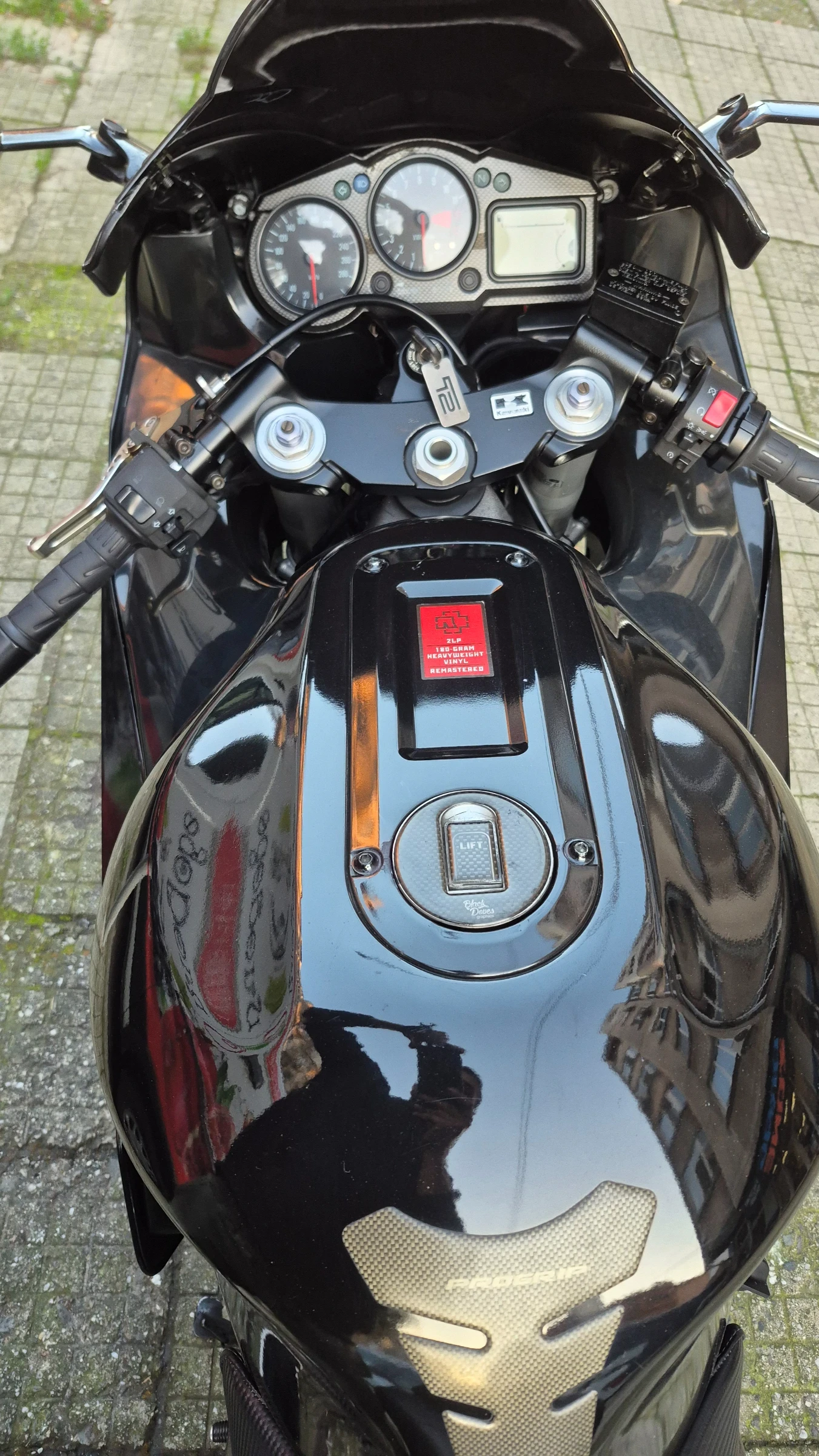 Kawasaki Zx ZX12R - изображение 6