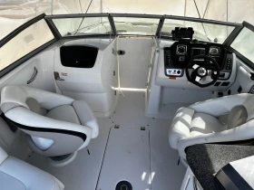 Моторна яхта Chaparral, снимка 2