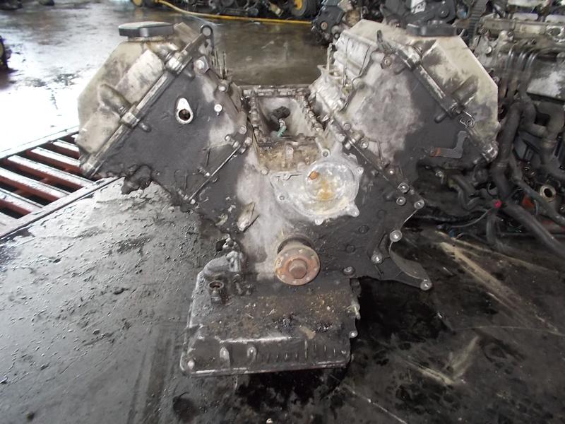 Двигател за BMW 735, снимка 3 - Части - 22300778