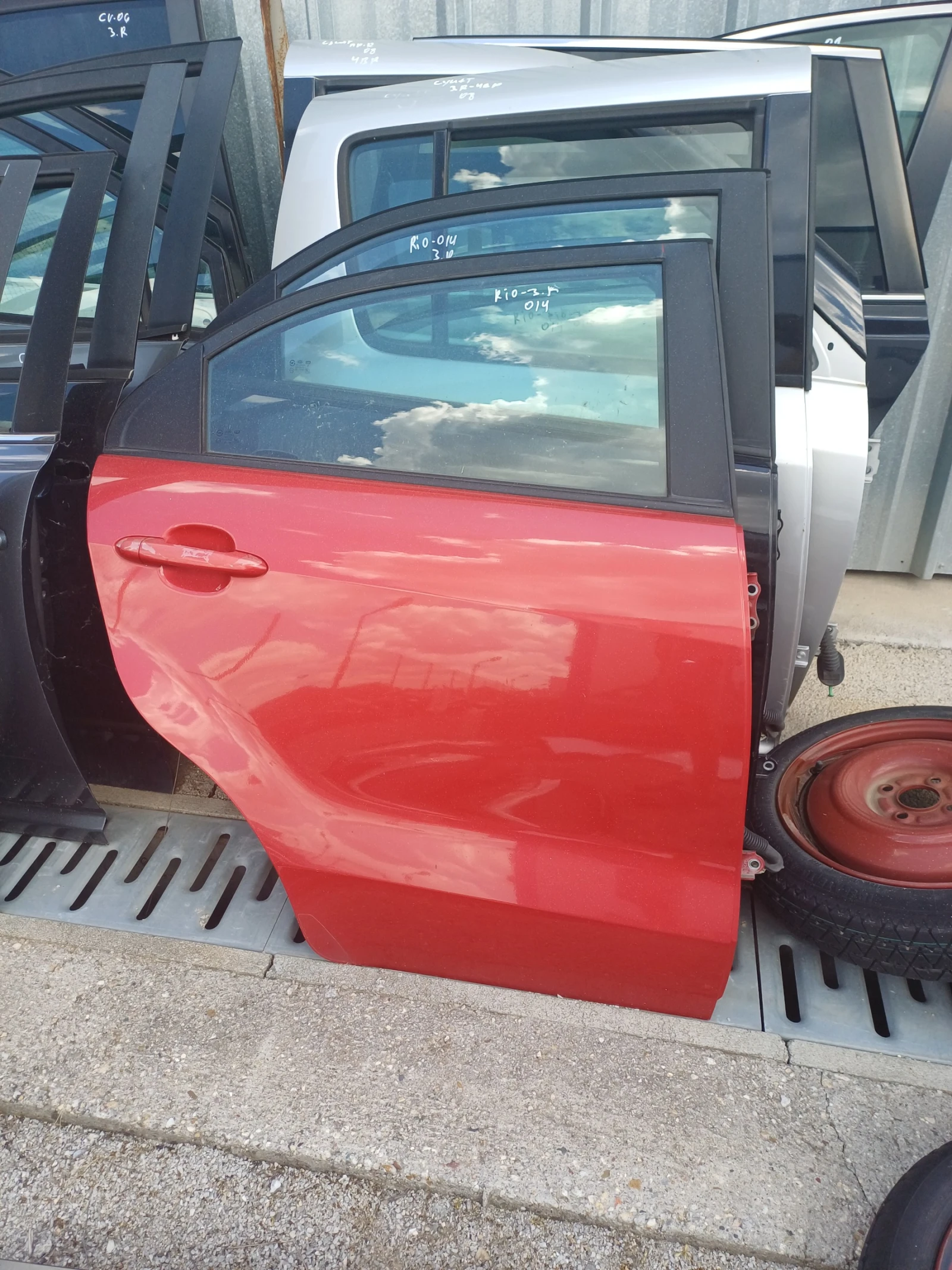 Задна дясна врата за Kia Rio 2013г-100евро