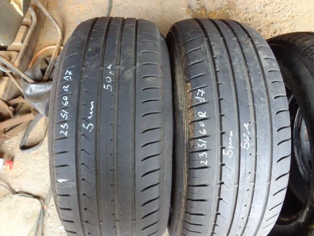 Гуми Летни 235/60R17, снимка 4 - Гуми и джанти - 18313953