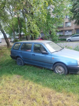 VW Golf Комби, снимка 2