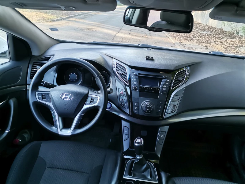 Hyundai I40  CRDI 1.7 - 136 кс, снимка 9 - Автомобили и джипове - 47379257