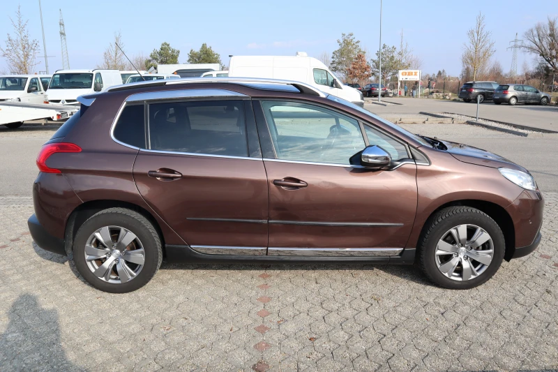 Peugeot 2008, снимка 4 - Автомобили и джипове - 47173892