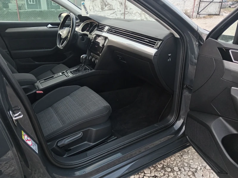 VW Passat 2.0 TDI-150 К. С. , снимка 10 - Автомобили и джипове - 47788082