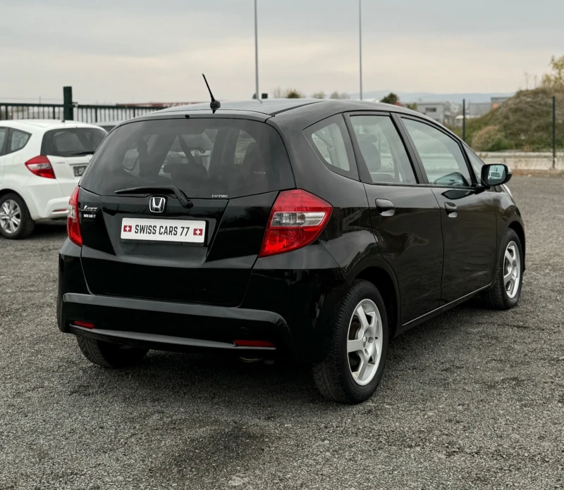 Honda Jazz 1.4i Automatic Swiss Facelift, снимка 6 - Автомобили и джипове - 48332210