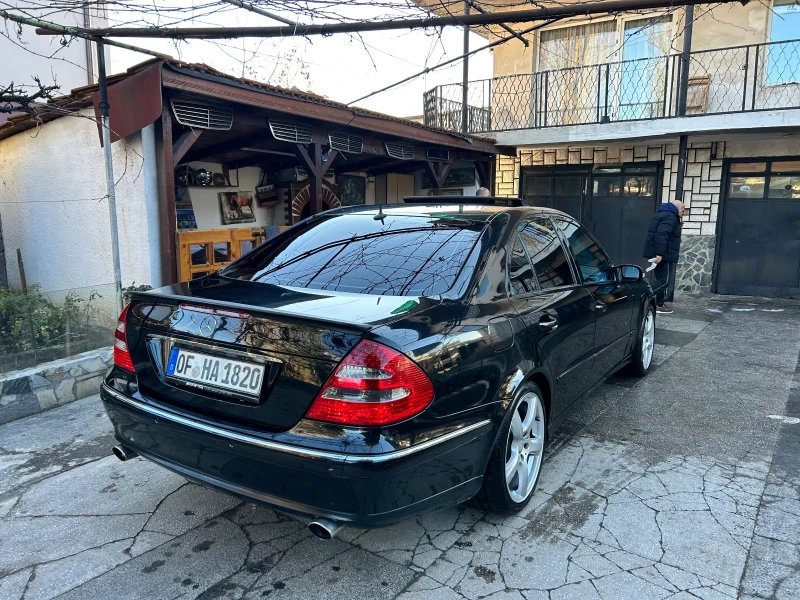 Mercedes-Benz E 320 3.2 ВСИЧКИ ЕКСТРИ ЛИЗИНГ, снимка 3 - Автомобили и джипове - 48405913