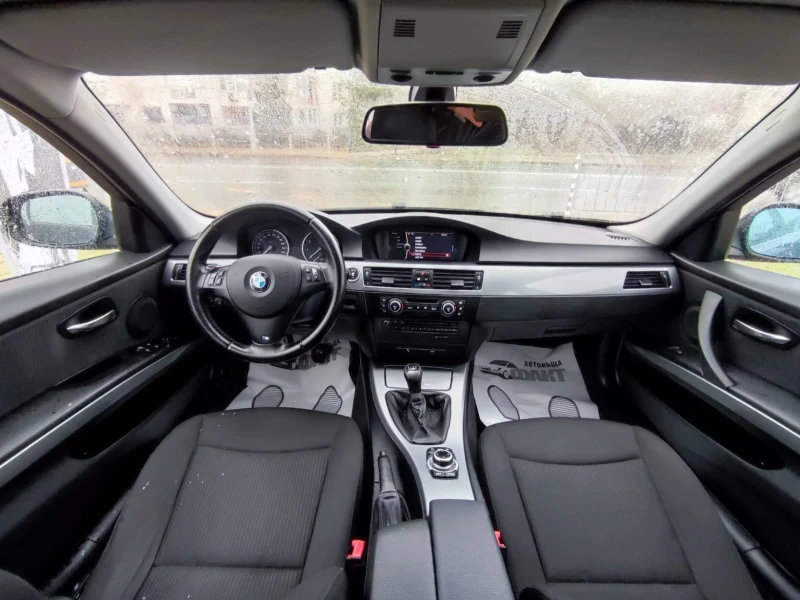 BMW 320 2.0i/NAVI, снимка 9 - Автомобили и джипове - 48461247