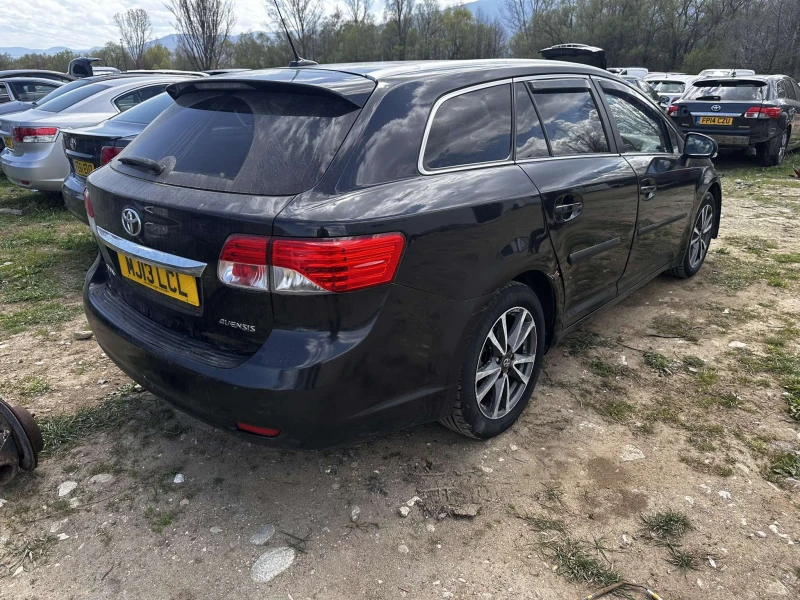 Toyota Avensis 2.0 D-4D (124 к.с.), снимка 6 - Автомобили и джипове - 52982444