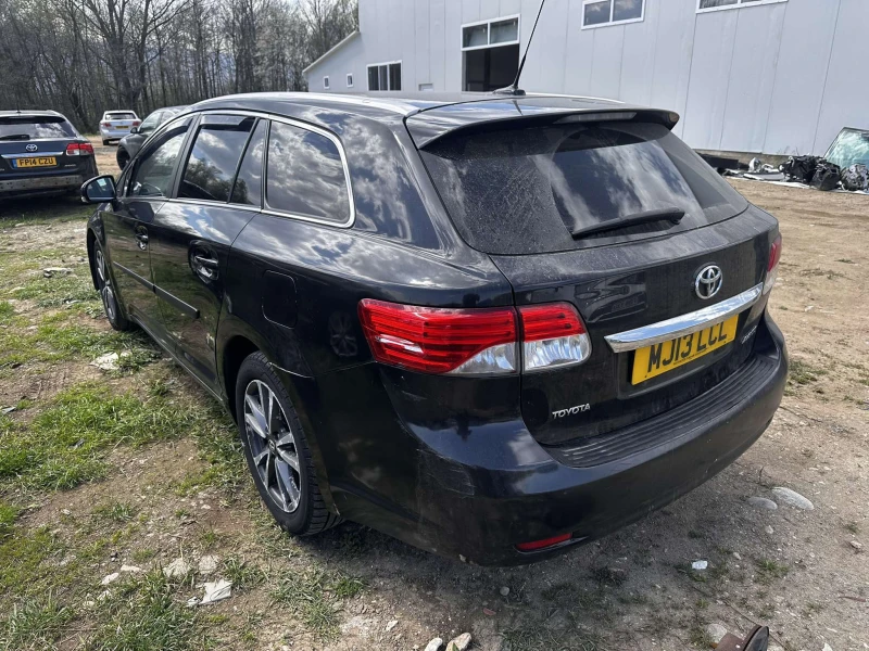 Toyota Avensis 2.0 D-4D (124 к.с.), снимка 3 - Автомобили и джипове - 52982444