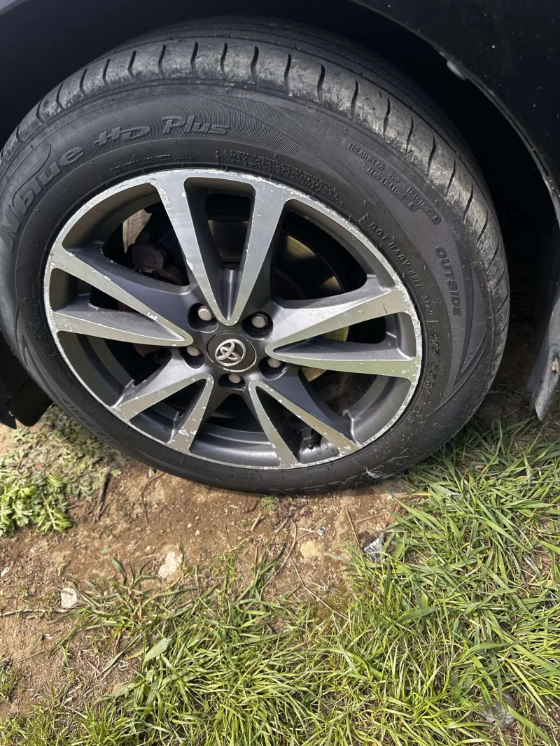 Toyota Avensis 2.0 D-4D (124 к.с.), снимка 12 - Автомобили и джипове - 52982444