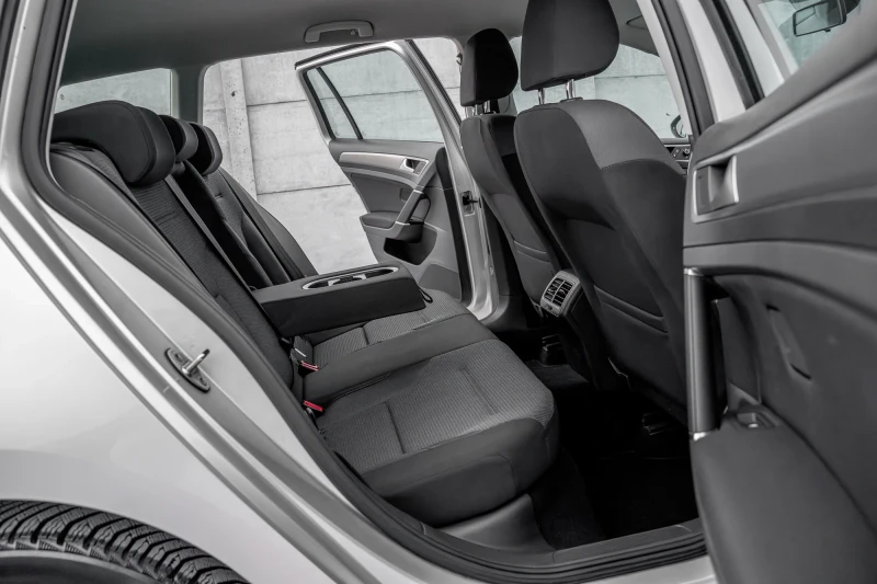 VW Golf AVTOMAT , снимка 13 - Автомобили и джипове - 50348237