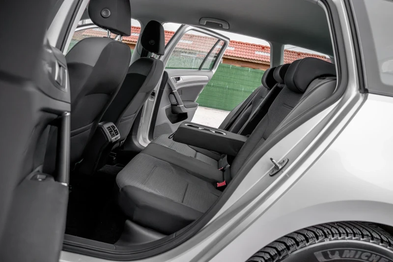 VW Golf AVTOMAT , снимка 11 - Автомобили и джипове - 50348237