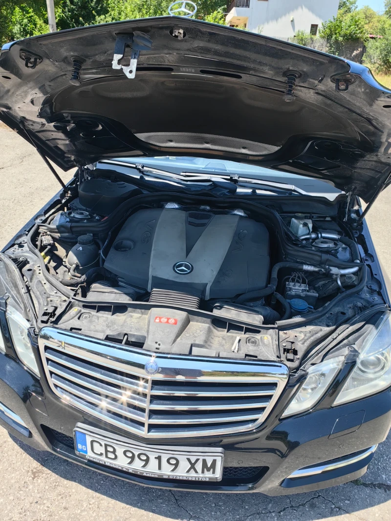 Mercedes-Benz E 350, снимка 17 - Автомобили и джипове - 52234755